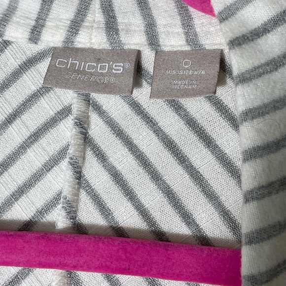 Chico's Zenery White with Gray Stripes Open Front Cardigan Knit Sweater Size 0 - Picture 7 of 8